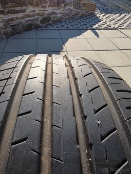 235 45 R18 94W - 2