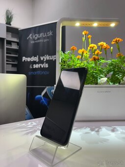 Samsung Galaxy A20e - 2