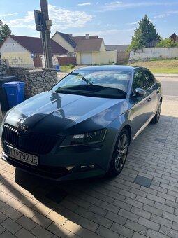 Škoda Superb Sportline - 2
