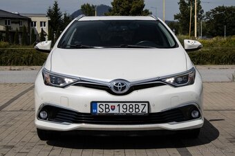Toyota Auris 1.6 D-4D S&S Executive (2015). - 2