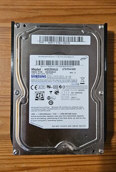 Predám 2 HDD + NAS zadarmo - 2