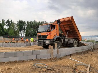 Mercedes axor - 2
