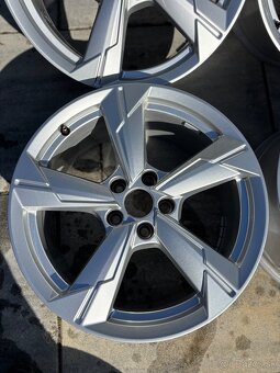5x112 r18 Top stav Audi original Audi a6 - 2