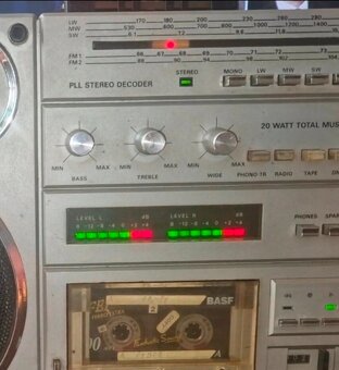 TESLA CONDOR K 304 .Prenosné Stereo Rádio 3D zvuk surround - - 2