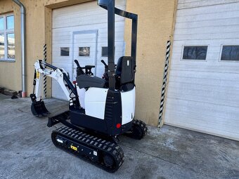 Predám minibager zn. Bobcat E 10 Z - 2