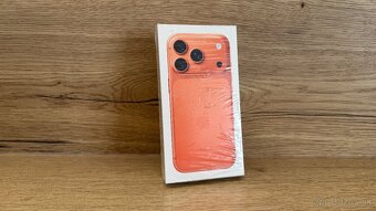 Apple iPhone 17 Pro 256GB Cosmic Orange - 2
