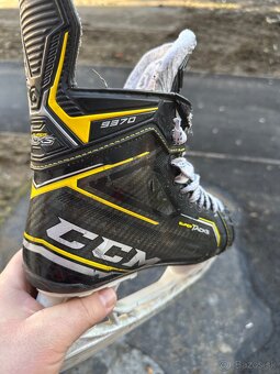 Korcule CCM tacks 9370 - 2