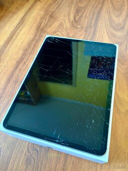 Predám iPad Pro 11 inch 1st gen. WiFi + Cellular - 2