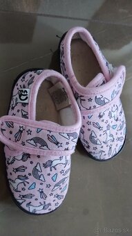 Papucky Dedoles 26 - 2