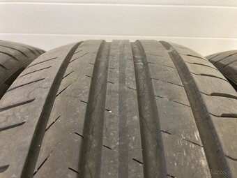 Predám letné pneu PIRELLI 235/50 R19 - 2
