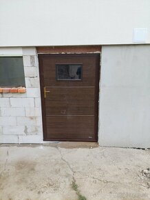 Sekčna garážová brána - 2
