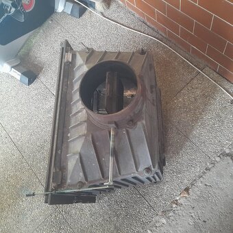 Liatinová krbová vložka 10 kW. - 2