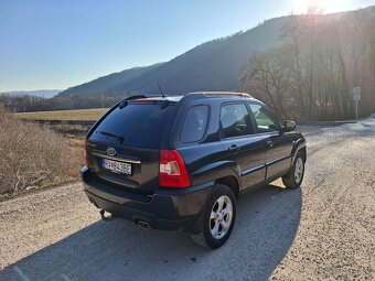 Kia Sportage 2,0 CRDI 4x4 - 2