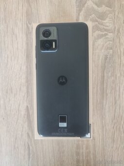 Motorola Edge 30 Neo 8GB/128GB - 2