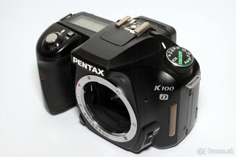 PENTAX K100D (telo) - 2