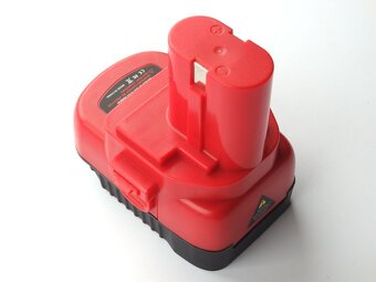 Adaptér MAKITA 18V / MAKITA 14,4V - 2