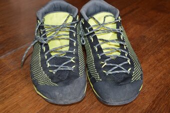 predam turisticke topanky La Sportiva - 2