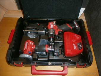 Rozpredam sadu Milwaukee M12FPP2G2-402X - 2