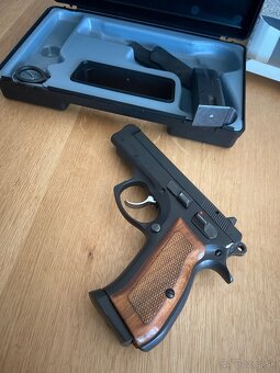 CZ 75 Compact 9 mm Luger - 2