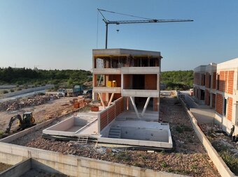CHORVÁTSKO - Apartmány v tichej časti (S1) - VODICE, ŠIBENIK - 2