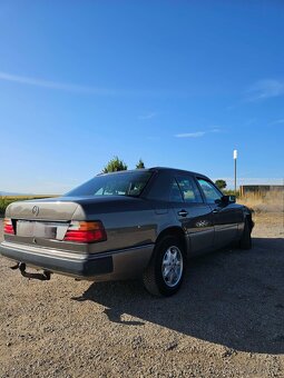 Mercedes W124 - 2