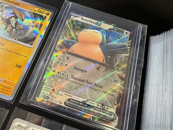 Pokemón MEGA balík E: 100ks kariet v obaloch s EX a darčeky - 2