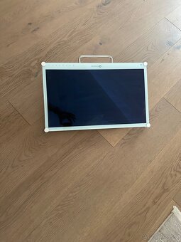 Predame medecinsky monitor NEOVO DR-22E - 2
