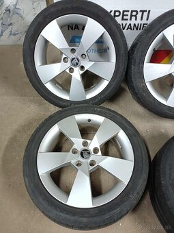 4ks alu disky orig. Škoda 5x112 R17 225/45 r17 - 2