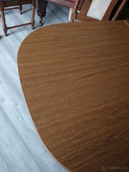 Jedálenský stôl - 2