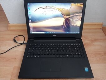 rozpredám na diely notebook Dell inspiron 15 - 2