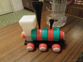 Retro hračky: vlak a drevená skladačka - 2
