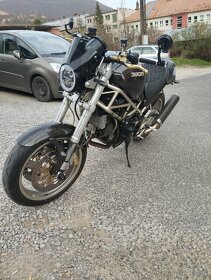 Ducati monster 900 - 2