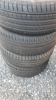 185/60 R15 - 2