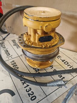 Hydromotor Poclain 18kW 213cm s brzdou - 2