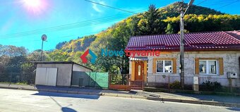 POZOR ZNÍŽENÁ CENA ZA  2x RODINNÝ DOM TISOVEC - EXKLUZÍVNE N - 2