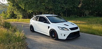 Ford Focus 2.5 ST - 2