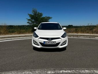Hyundai i30 1.6 MPI - 2