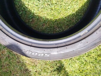 Predám Pneu 245/45ZR20 99W letné 2kusy - 2