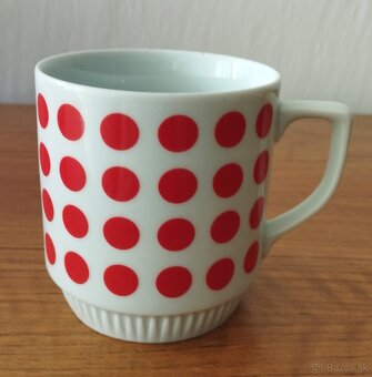 Porcelánové šálky - retro -2ks - 2