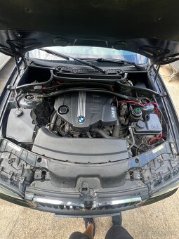 BMW x3 e83 2.0d xDrive 130kw - 2