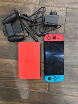 Nintendo Switch OLED - 2