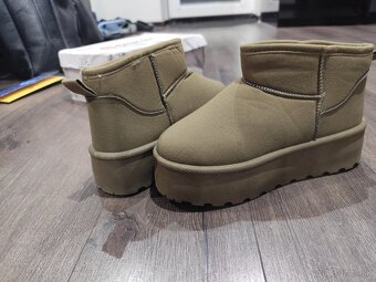 Nové dámske snehule na platforme - 2