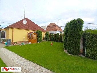 Predaj 3 izbového RD s altánkom, garážou a záhradou - 2