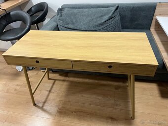 Písací stôl LINDVED – farba prírodného duba - 2