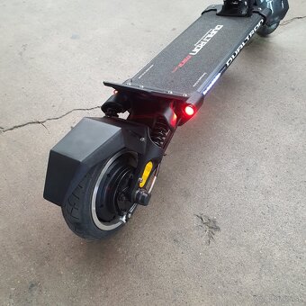 Predám elektrickú kolobežku Dualtron mini limited - 2