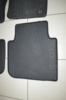 predam gumene koberce/rohoze do Skoda Kodiaq - 2