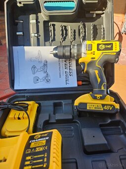 Aku Vŕtačka uťahovák  príklepová 2x bateria nabíjačka - 2