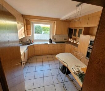 Velká kuchyně buk masiv se spotřebiči,5885 - 2