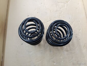 Zadné pružiny Opel Astra J P10 - 2