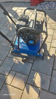 Prenajmem vibračnú dosku. - 2